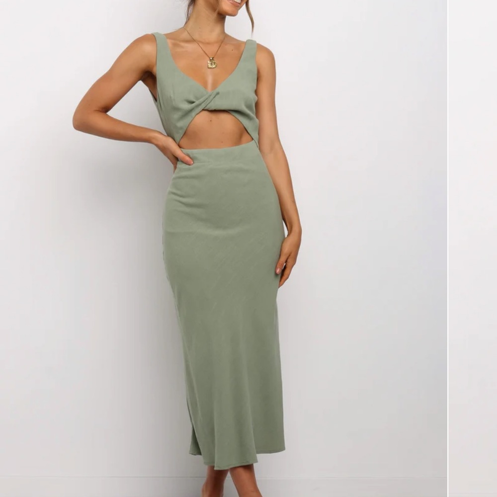 Petal and Pup - size 8 - Apollo Olive Dress still sold online